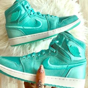 Season of Her Air Jordan 1 collection